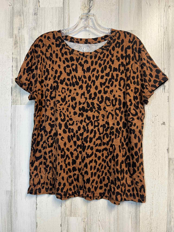Maurices Size L Shirt