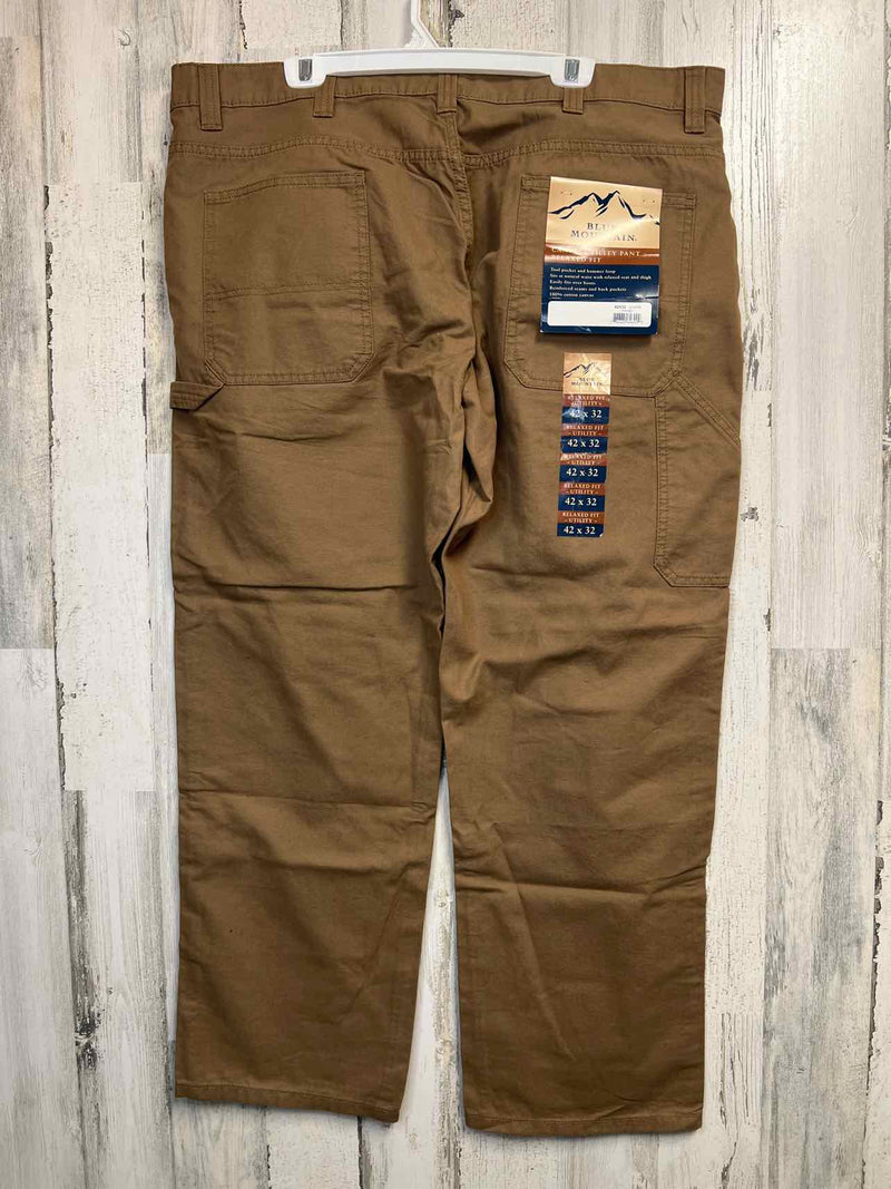 Size 42/32 Blue Mountain Pants