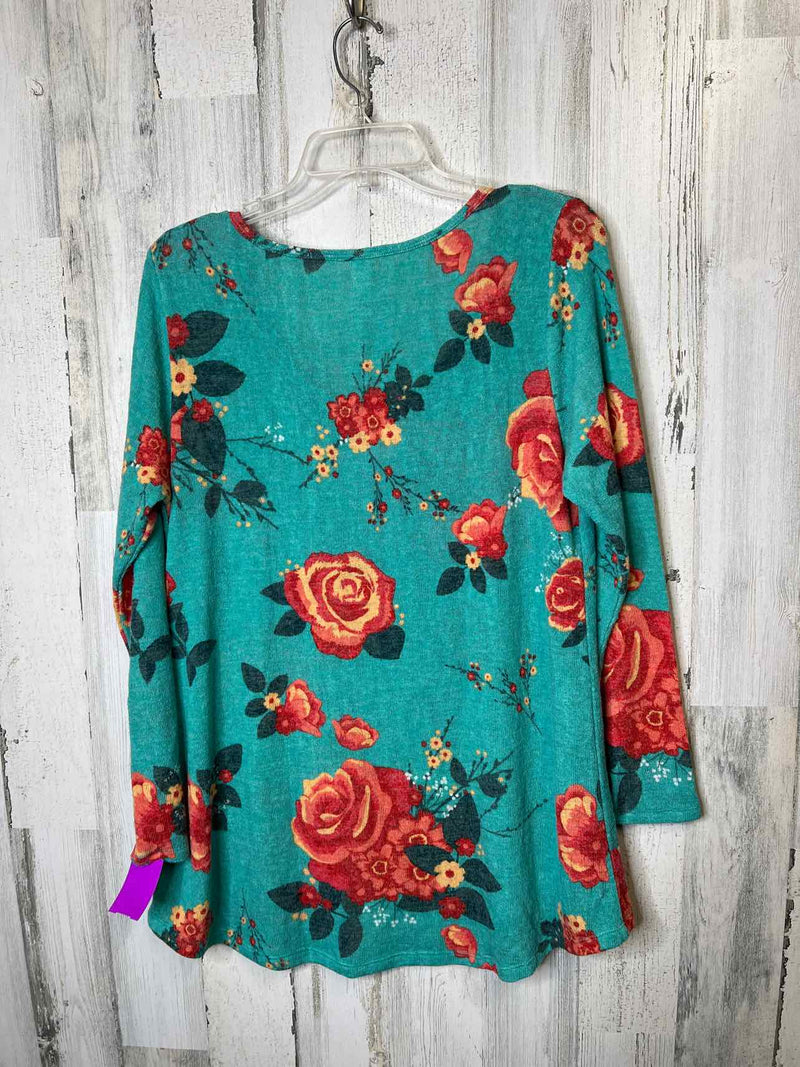 Lularoe Size M Shirt