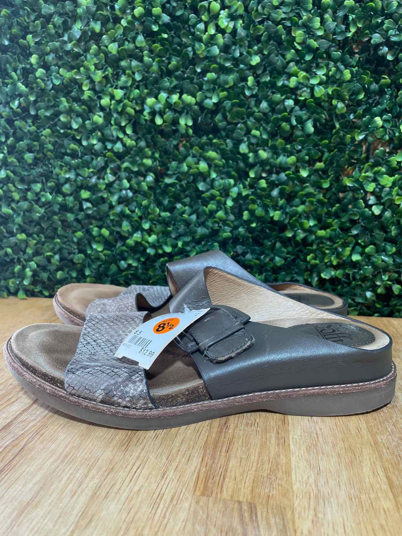 Shoe Size 8.5 Soft Sandals