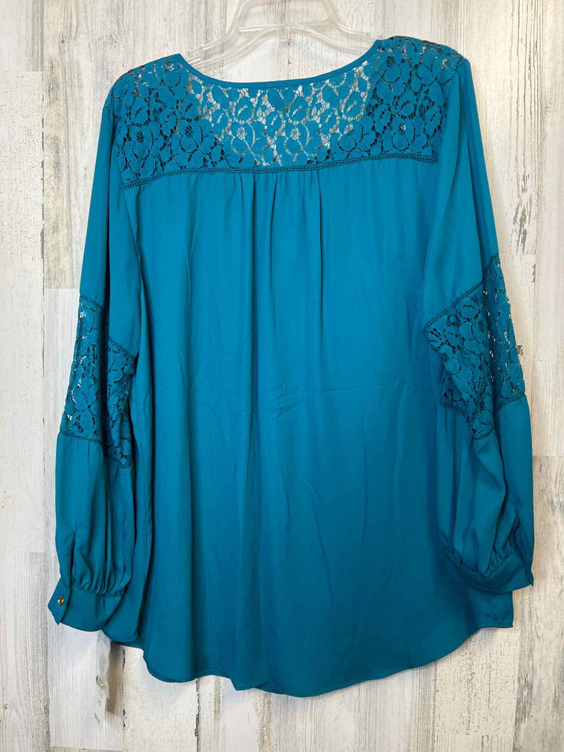 Valerie Stevens Size 2X Shirt