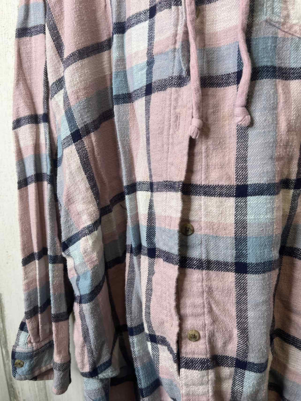 American Eagle Size XL Shirt