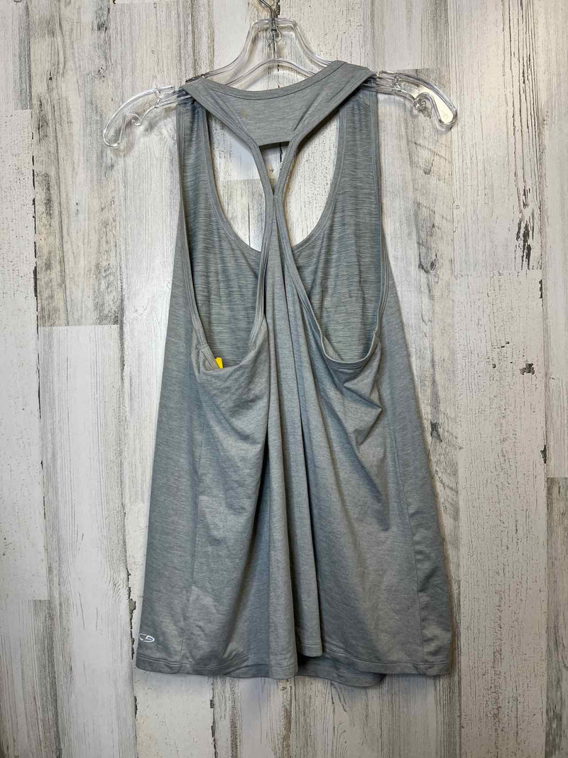 Champion Size L Shirt
