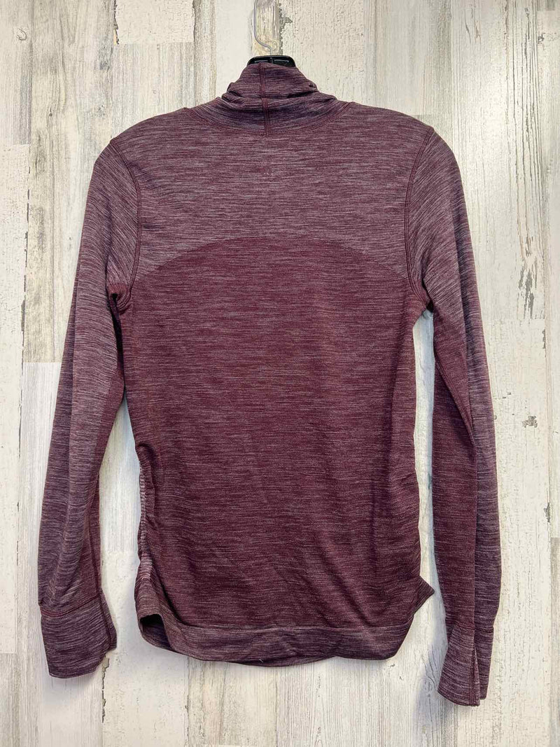 LuLuLemon Size 8 Shirt