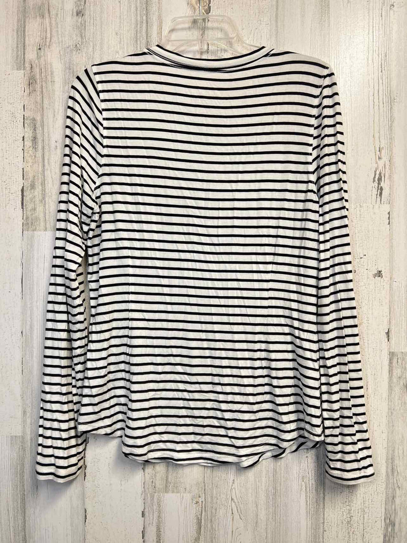 41 Hawthorn Size M Shirt