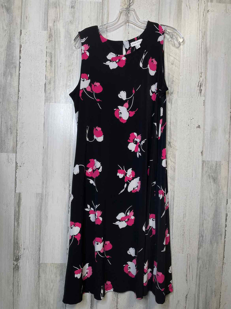 Size L Susan graver Dress