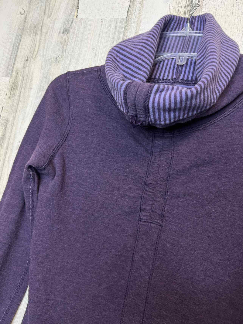 LuLuLemon Size S Sweater