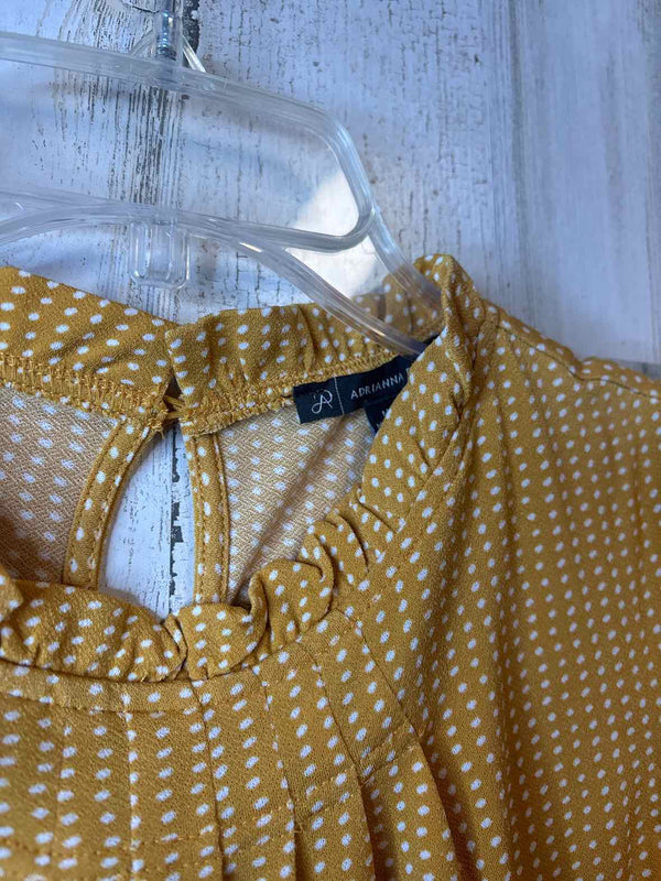 Adrianna Papel Size M Shirt