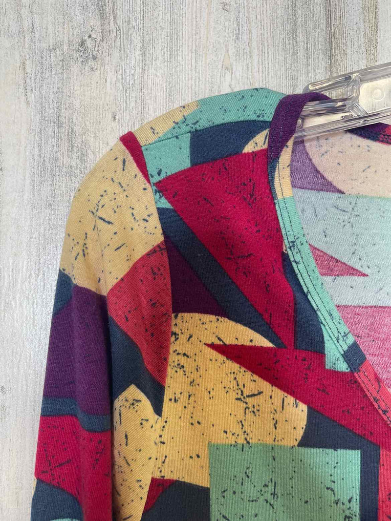 Lularoe Size M Shirt