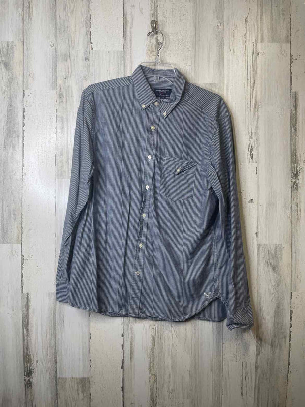 Size L American Eagle Shirt