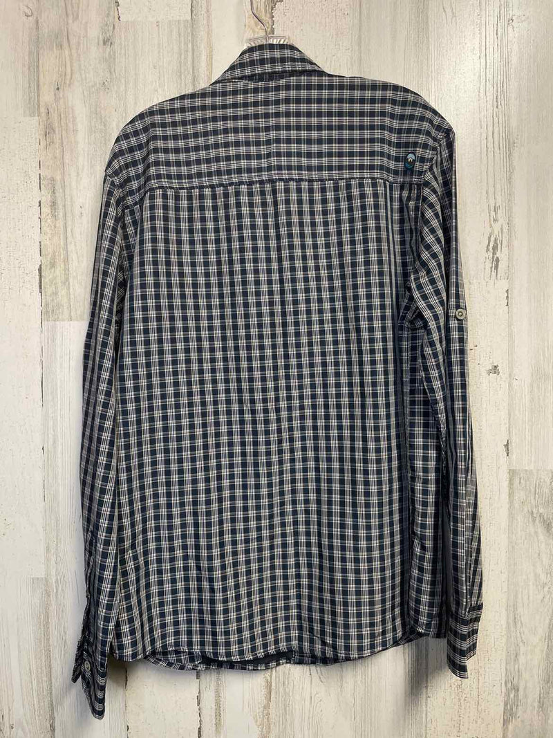 Size M Wrangler Shirt