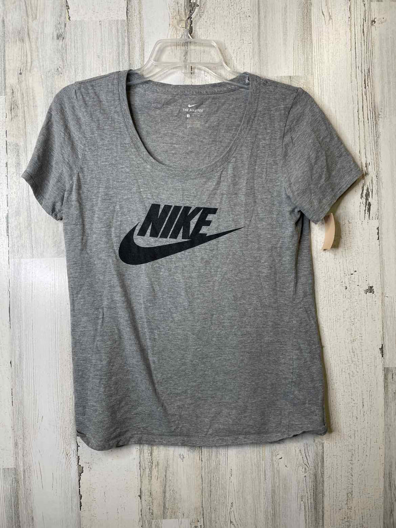 Nike Size S Shirt