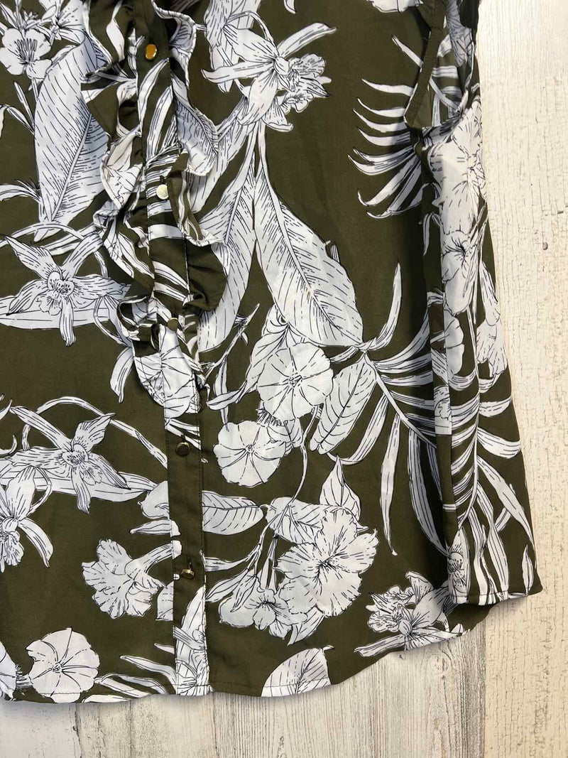 Liz Claiborne Size XL Shirt