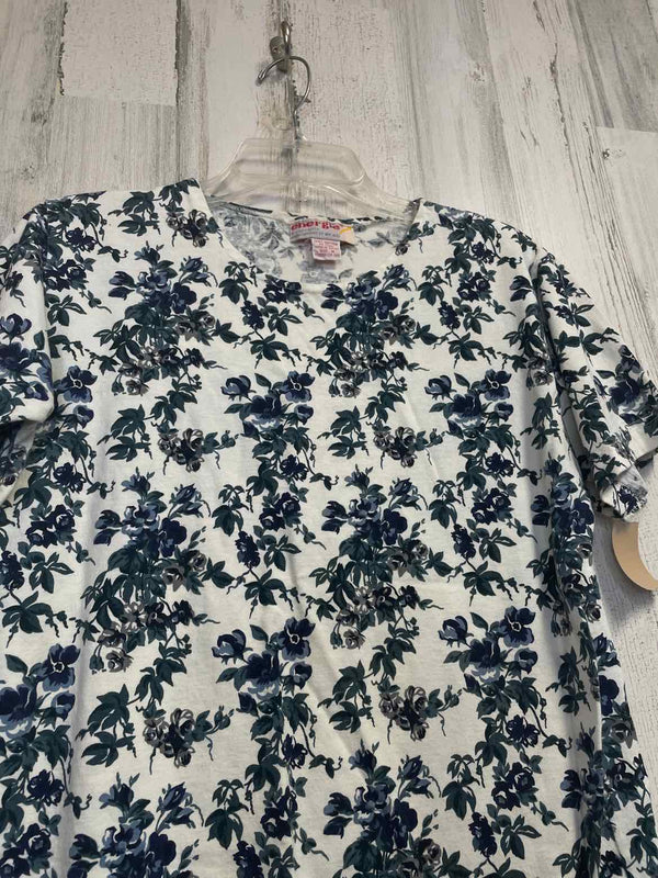 Boutique Size M Shirt