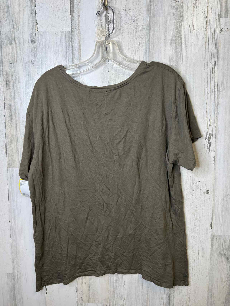 Forever 21 Size L Shirt