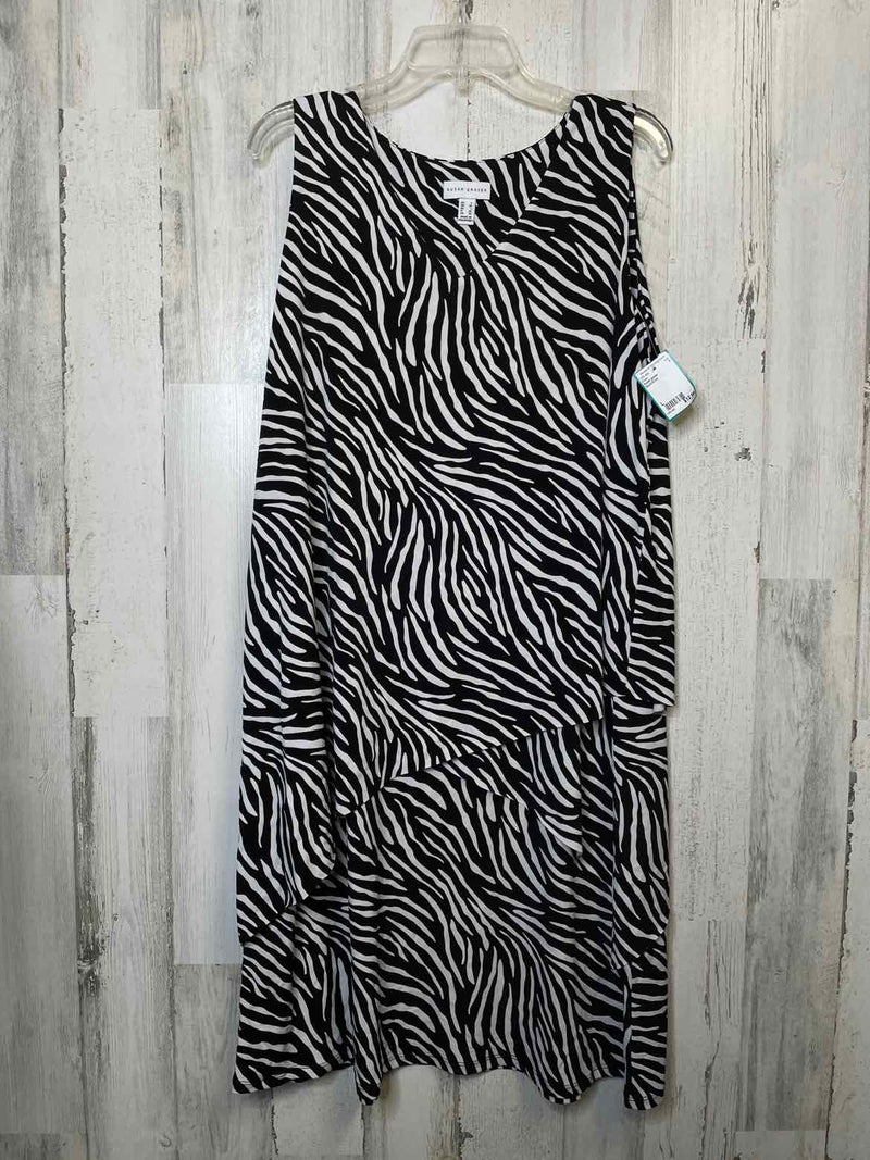 Size L Susan graver Dress