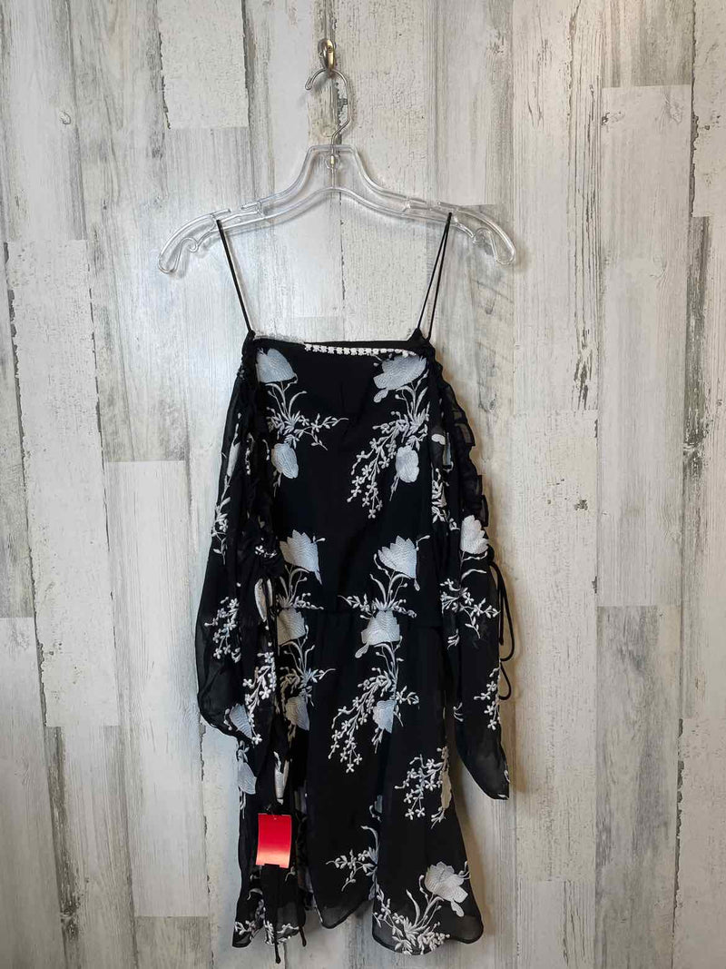 Size S Alice & Olivia Dress