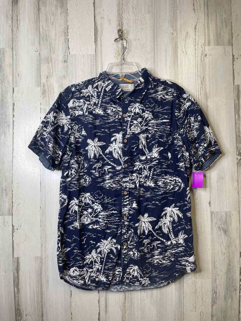 Size XL Boutique Shirt