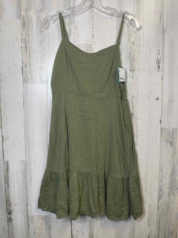 Size M Old Navy Dress