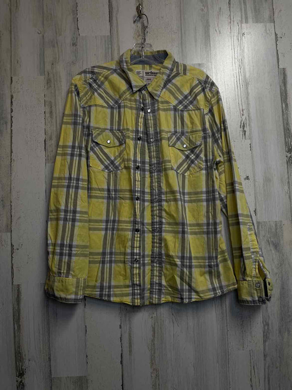 Size L Urban Pipeline Shirt