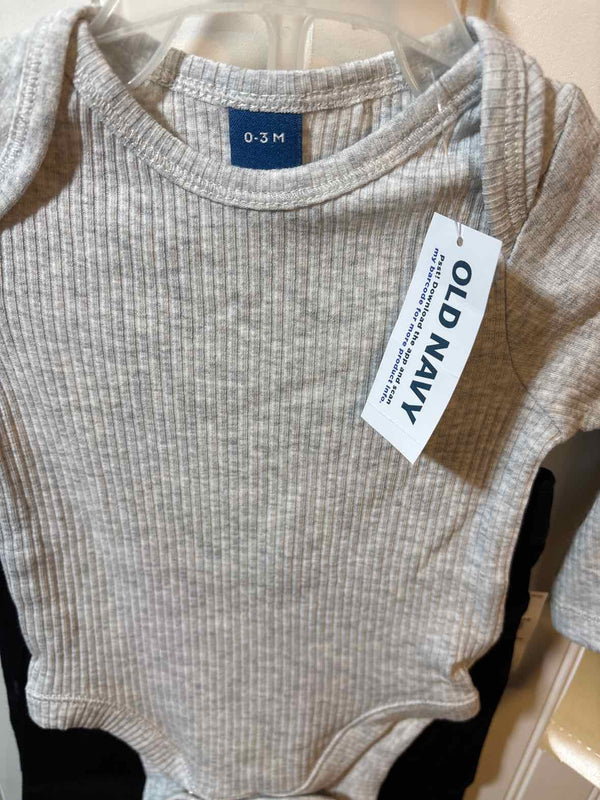 Old Navy 0/3M Baby