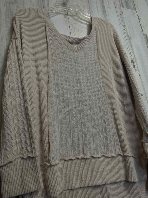 Maurices Size L Sweater