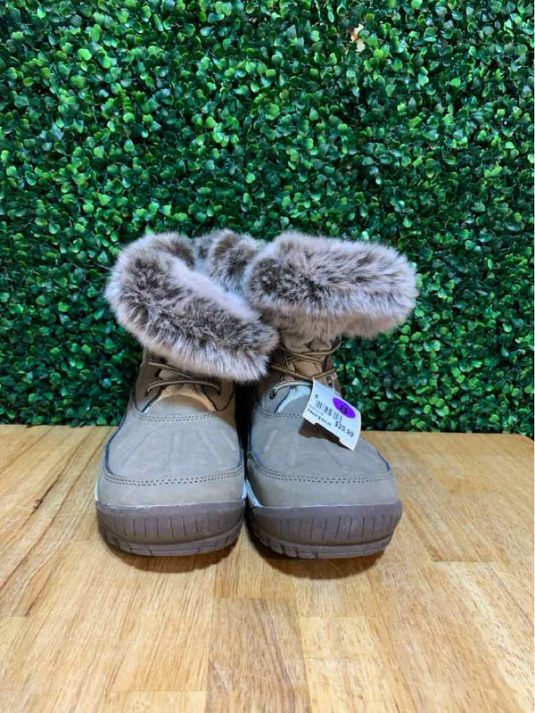 Shoe Size 8 Bearpaw Boots