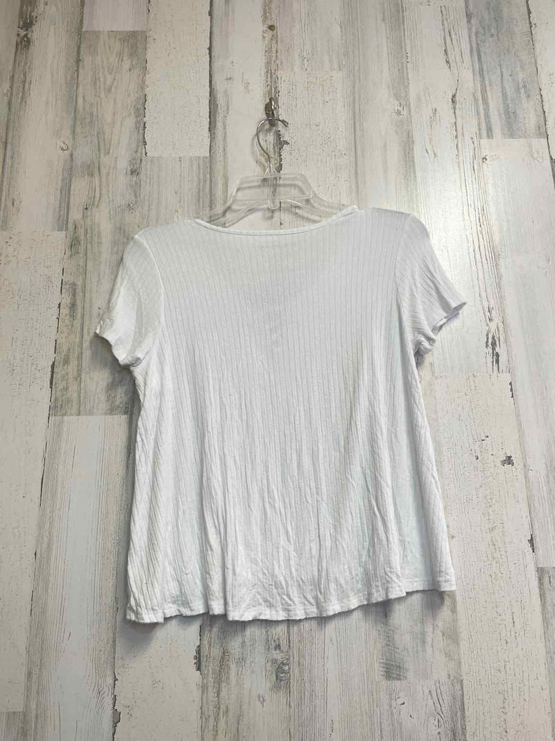 American Eagle Size S Shirt