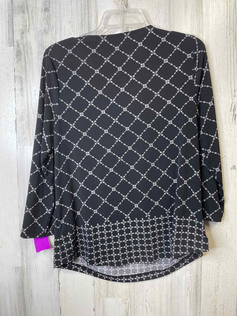 Liz Claiborne Size L Shirt