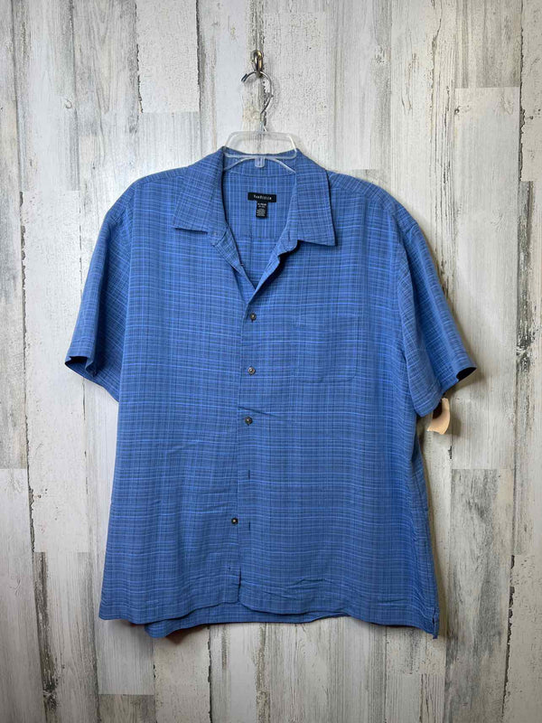 Size XL Van Heusen Shirt