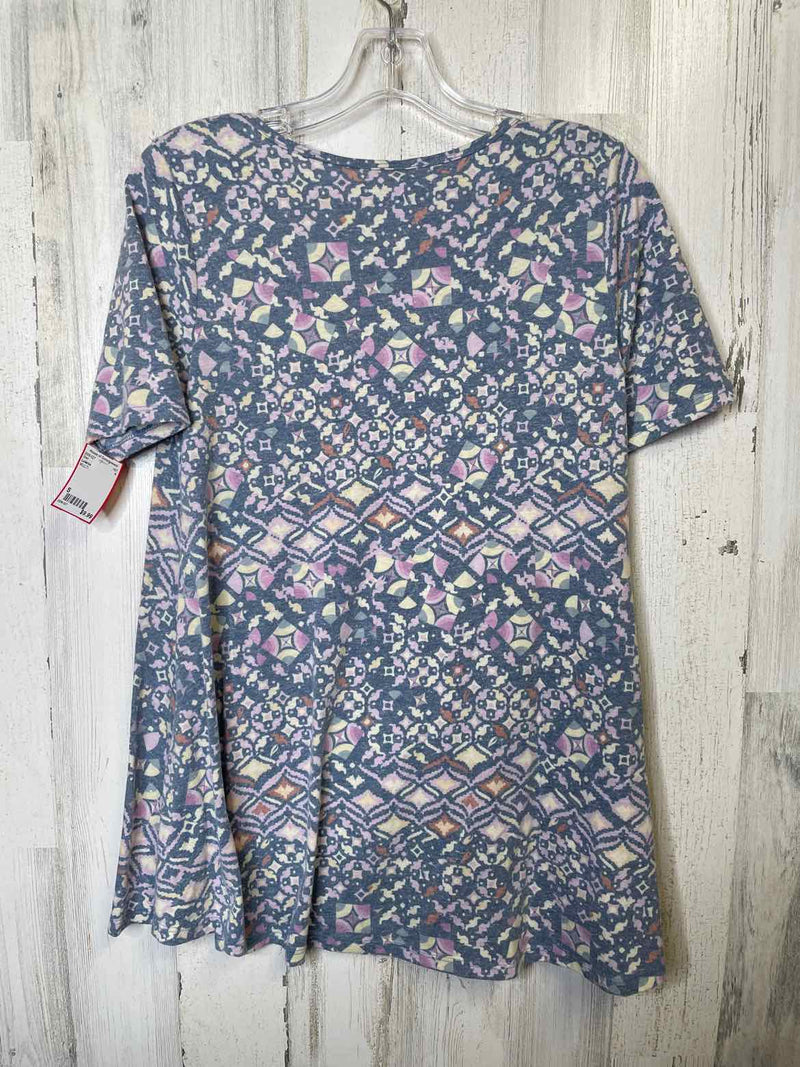 Lularoe Size S Shirt