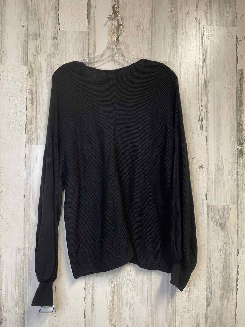 1. State Size XXL Sweater