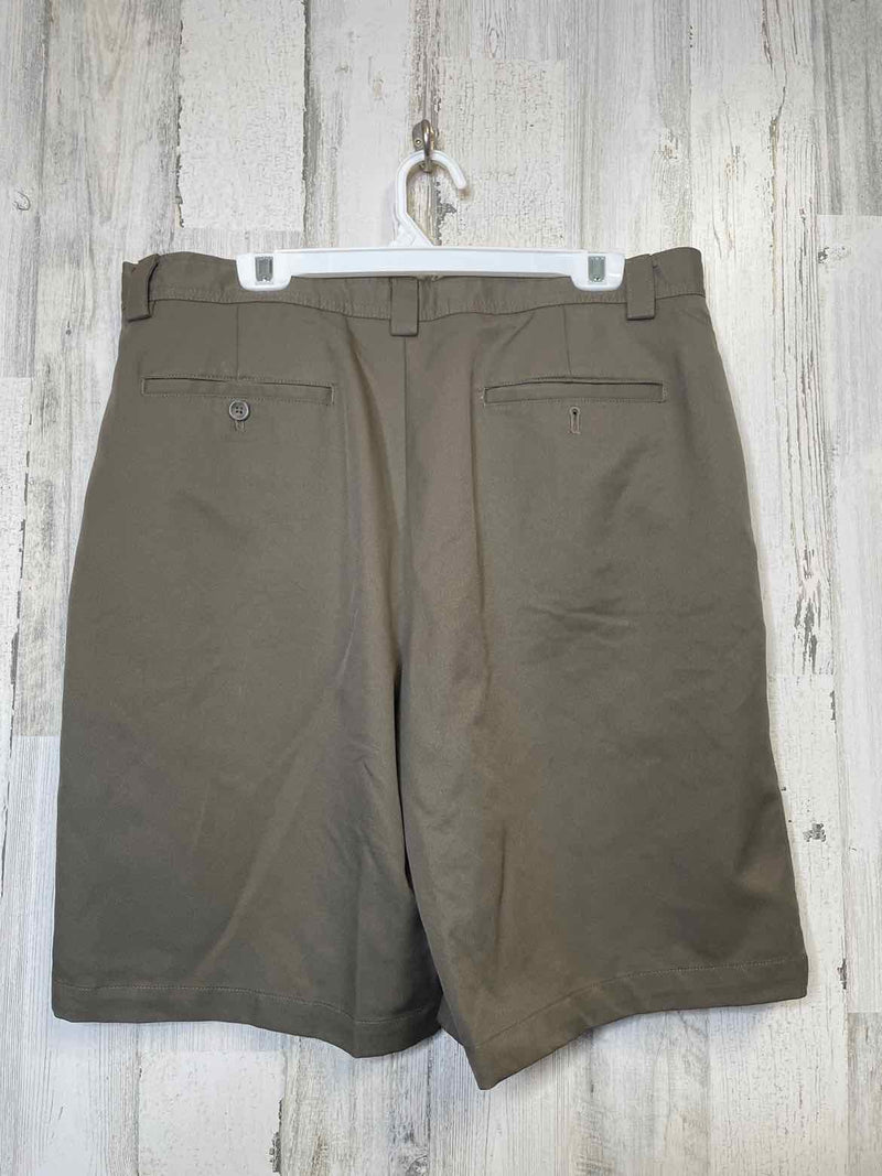 Size 36 Van Heusen Shorts