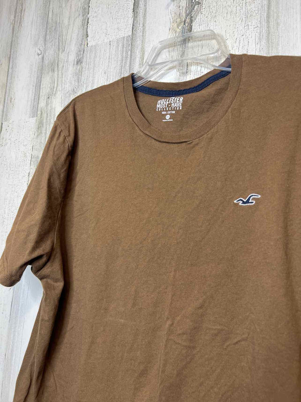 Size XXL Hollister Shirt