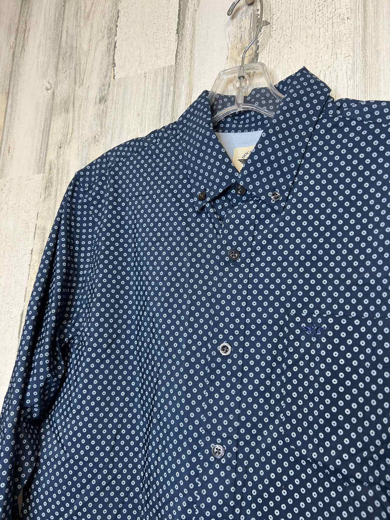 Size M Dockers Shirt