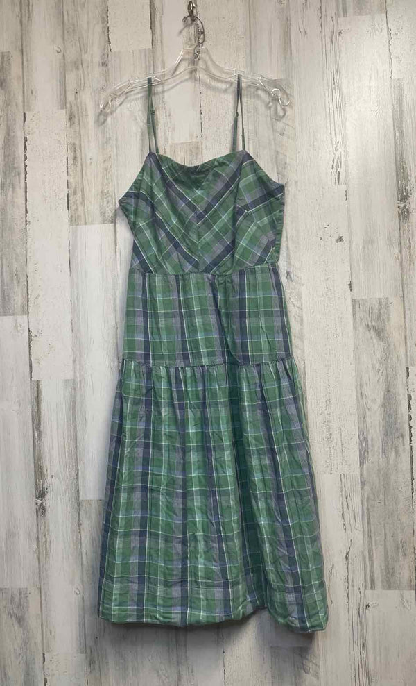 Size L Free Assembly Dress