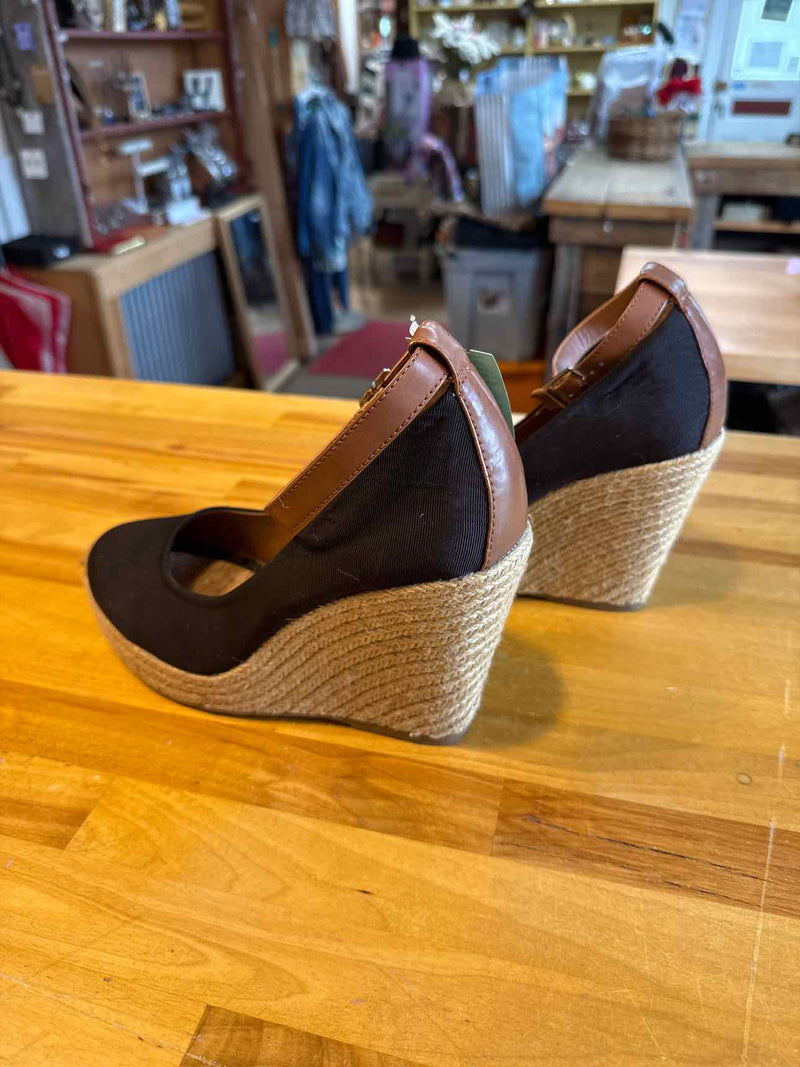 Shoe Size 10 BCBG Sandals