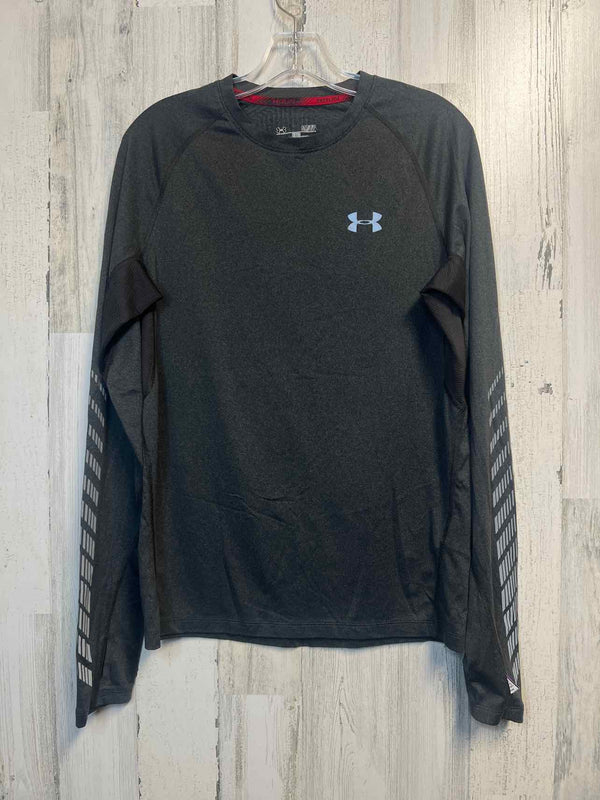 Size S Under Armour Shirt