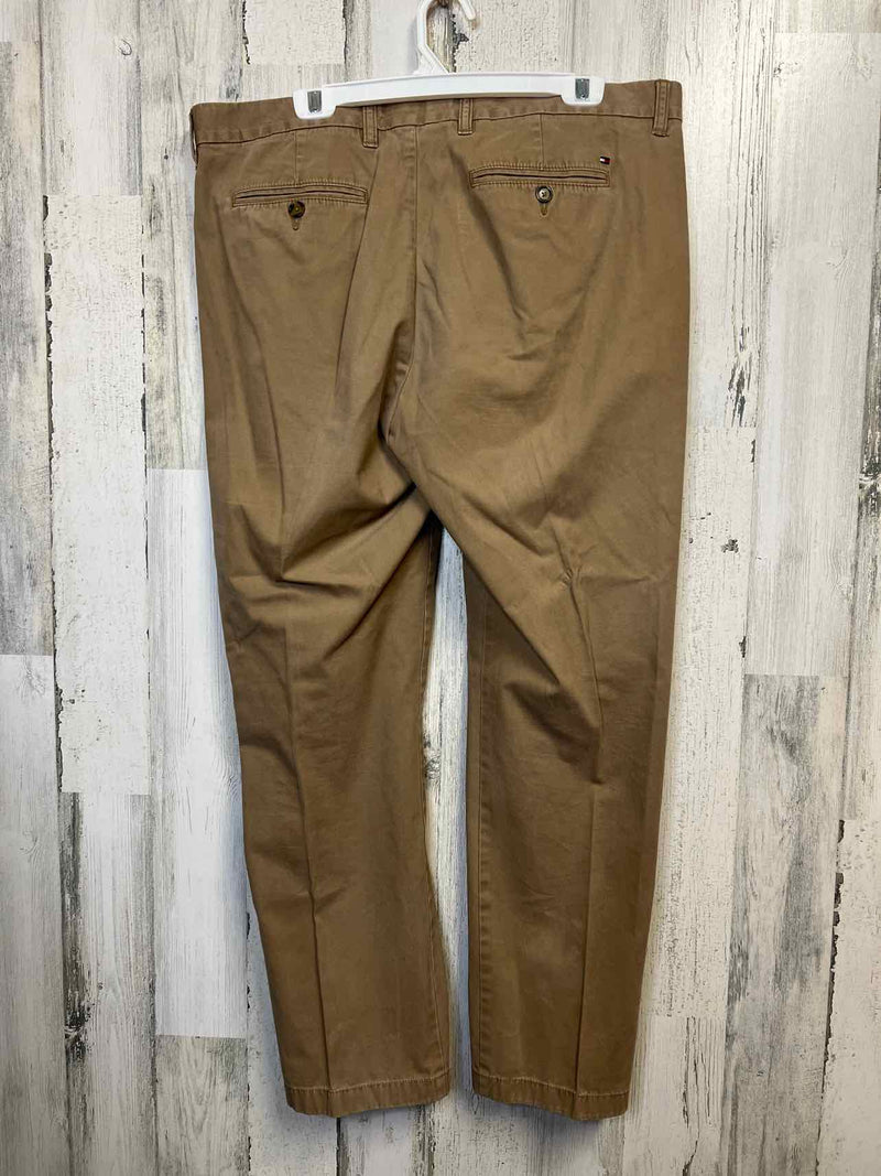 Size 36/32 Tommy Hilfiger Pants