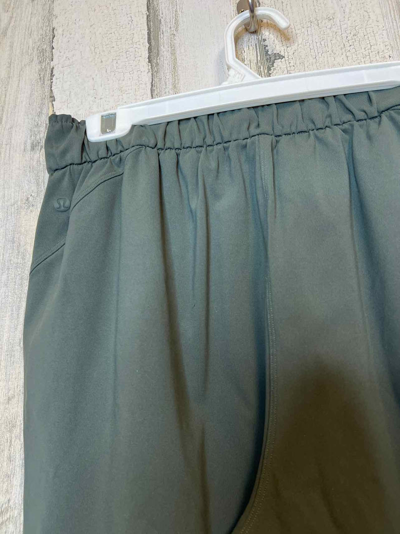Size 8 LuLuLemon Pants