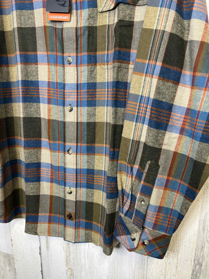 Size L Legendary Whitetails Shirt