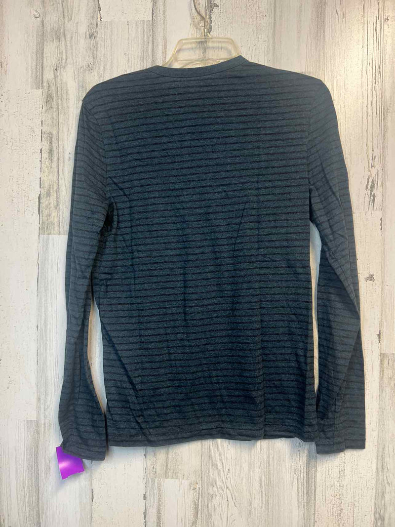 Size S American Eagle Shirt