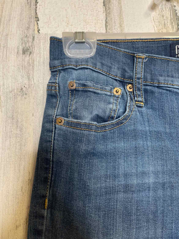 Size 2 GAP Jeans