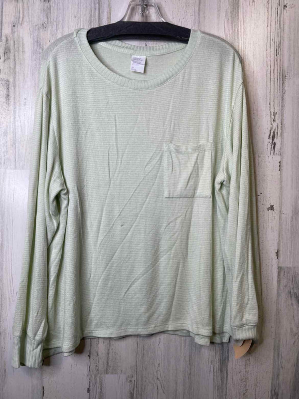 Boutique Size XL Shirt