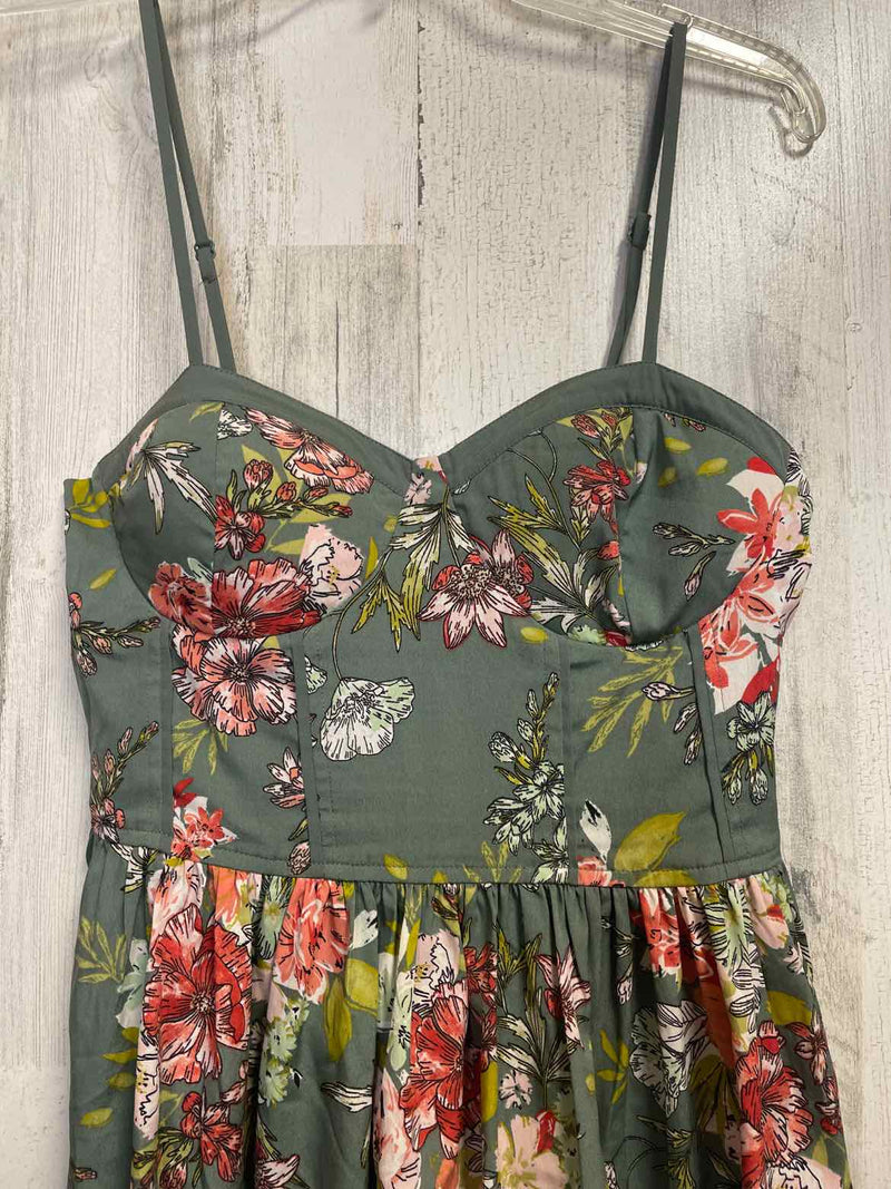 Size M Boutique Dress