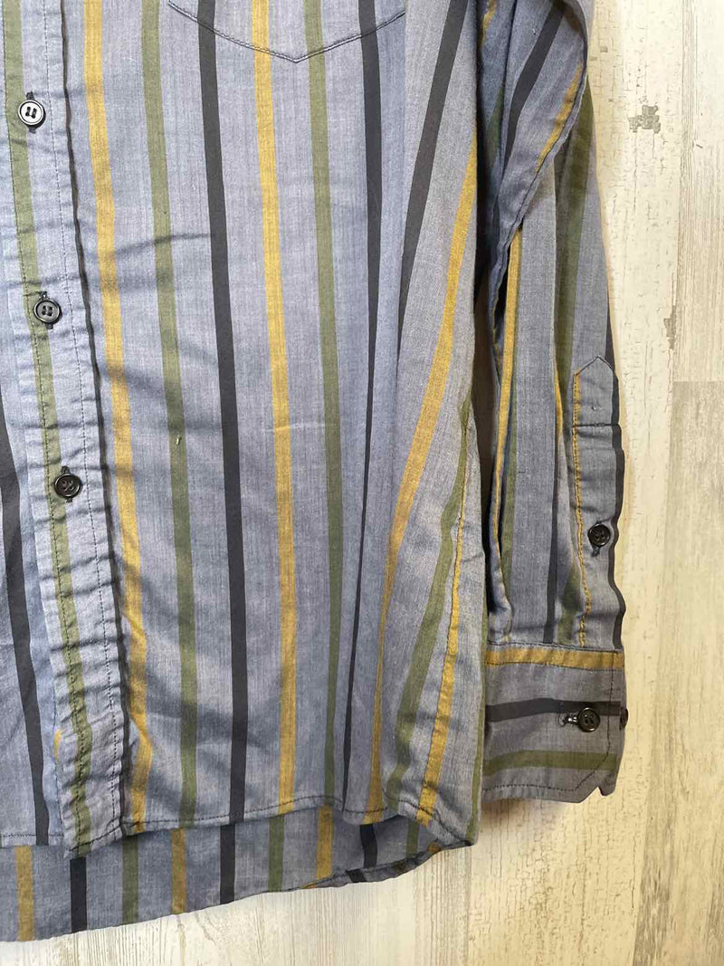 Size L Boutique Shirt