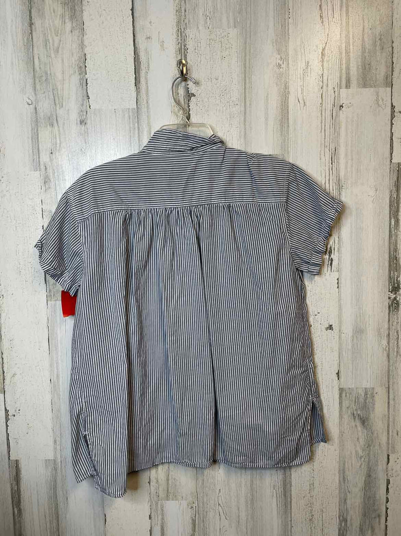 St. John's Bay Size XL Shirt