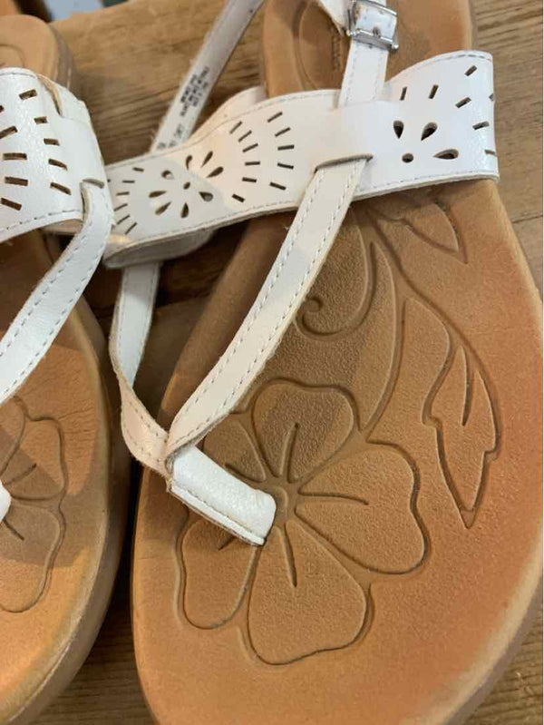 Shoe Size 7 Born Sandals