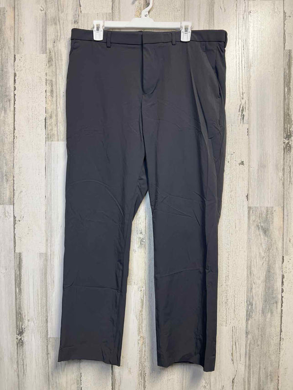 Size 36 Perry Ellis Pants