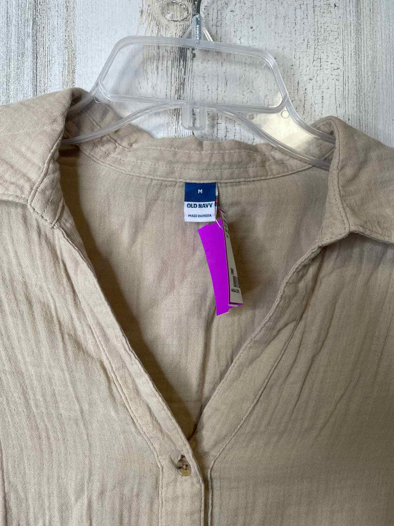 Old Navy Size M Shirt